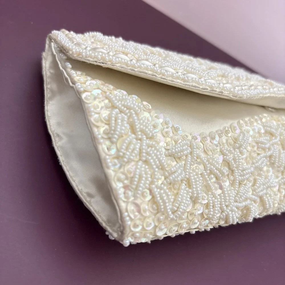 La‎ Regale Ltd Ivory Beaded & Sequined Evening Bag Hong Kong Wedding